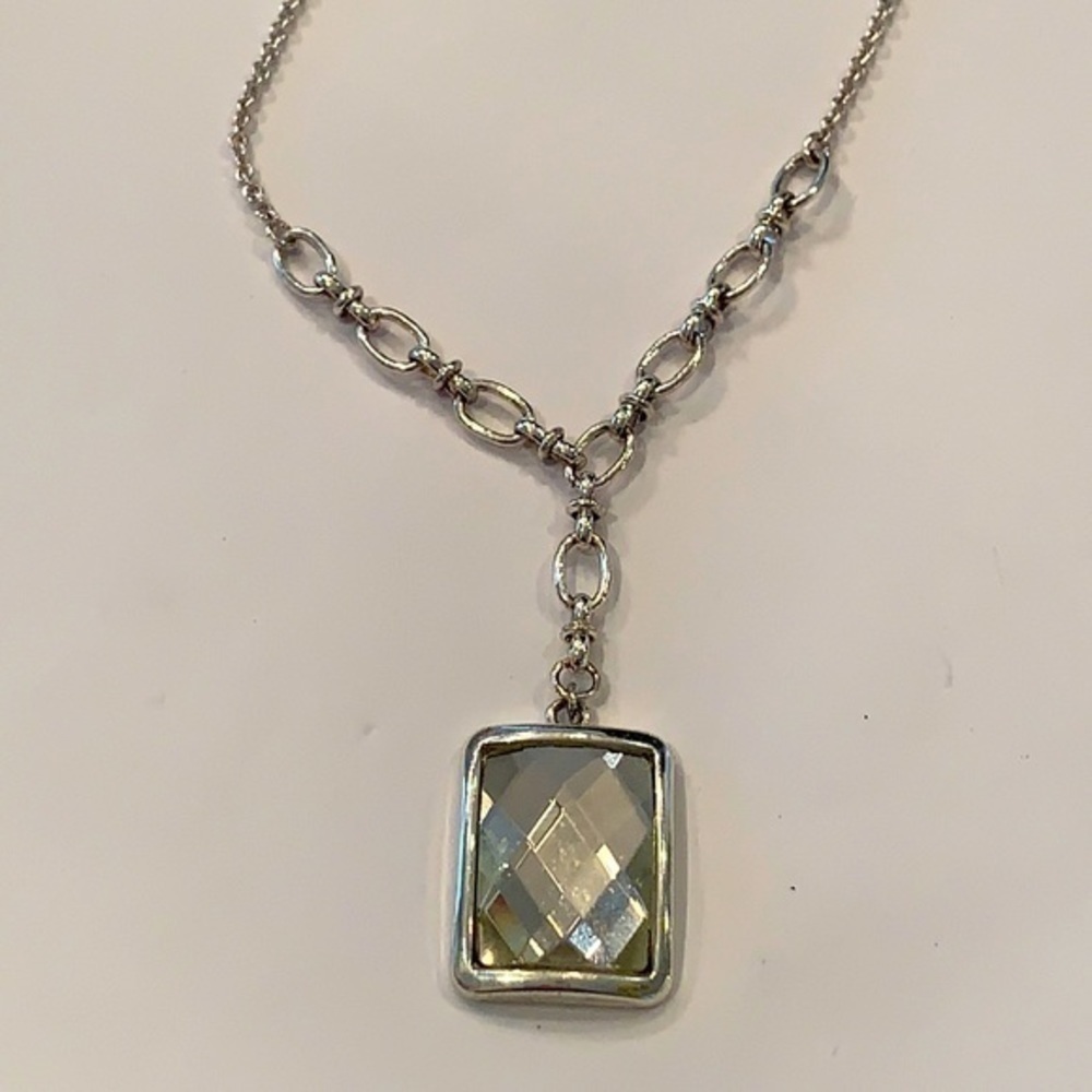 Avon large crystal pendant drop statement necklace